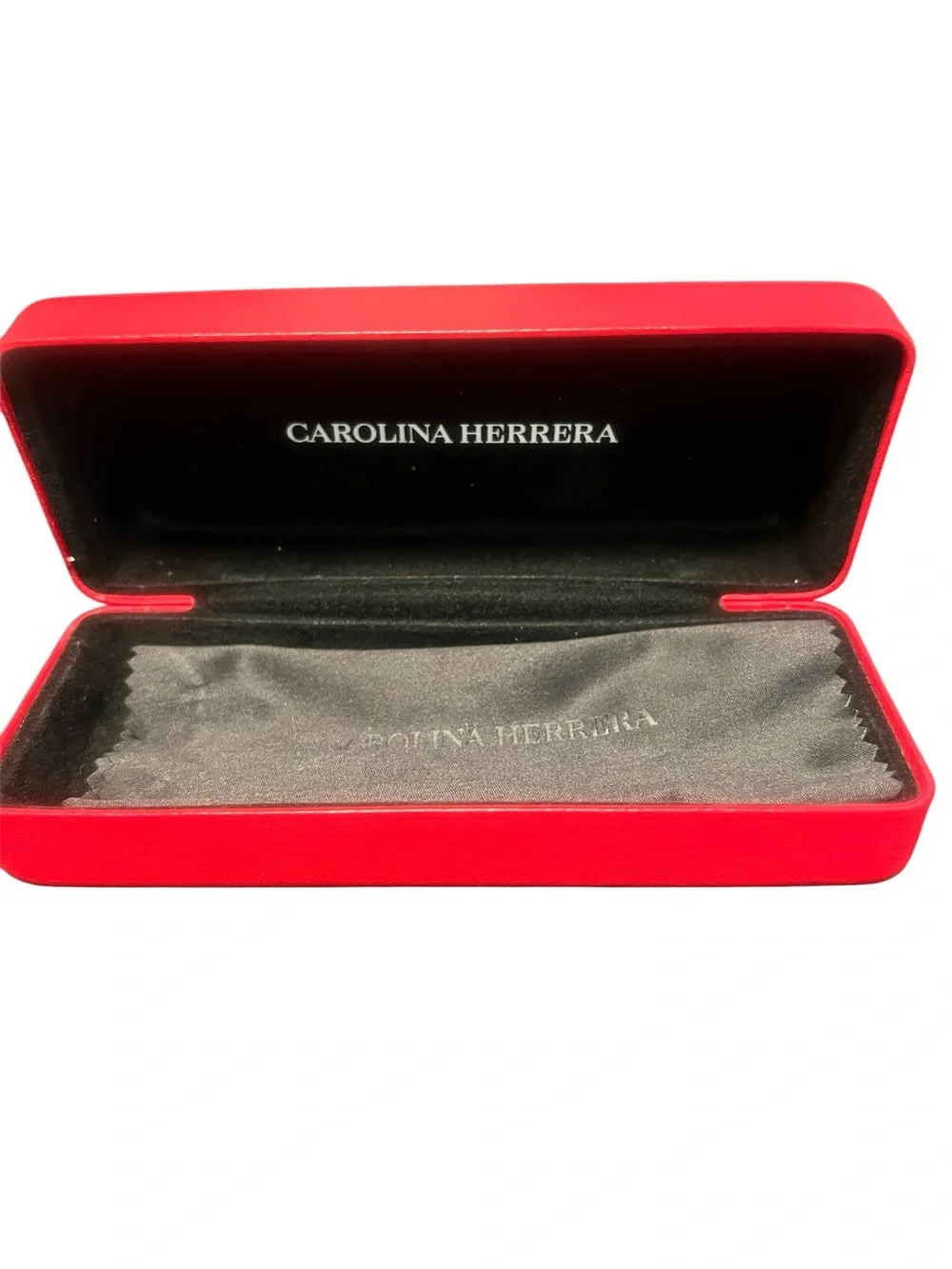 Carolina Herrera sleek wallet